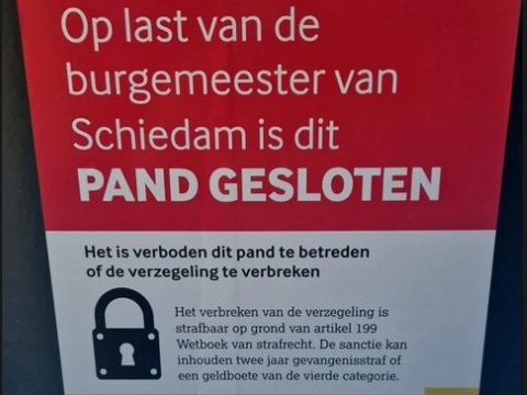 Gesloten woning tijdelijk geopend